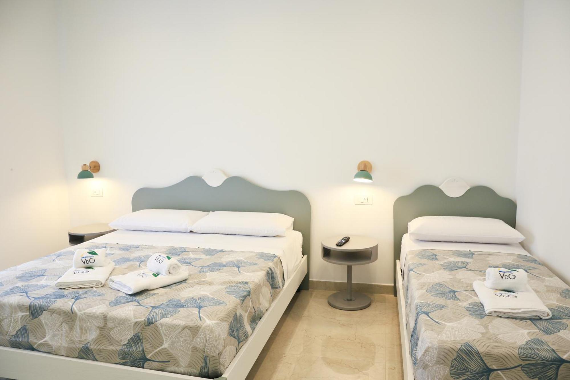 Villa Del Gaudio Rooms & Apartments Кастелламмаре-ді-Стабія Екстер'єр фото