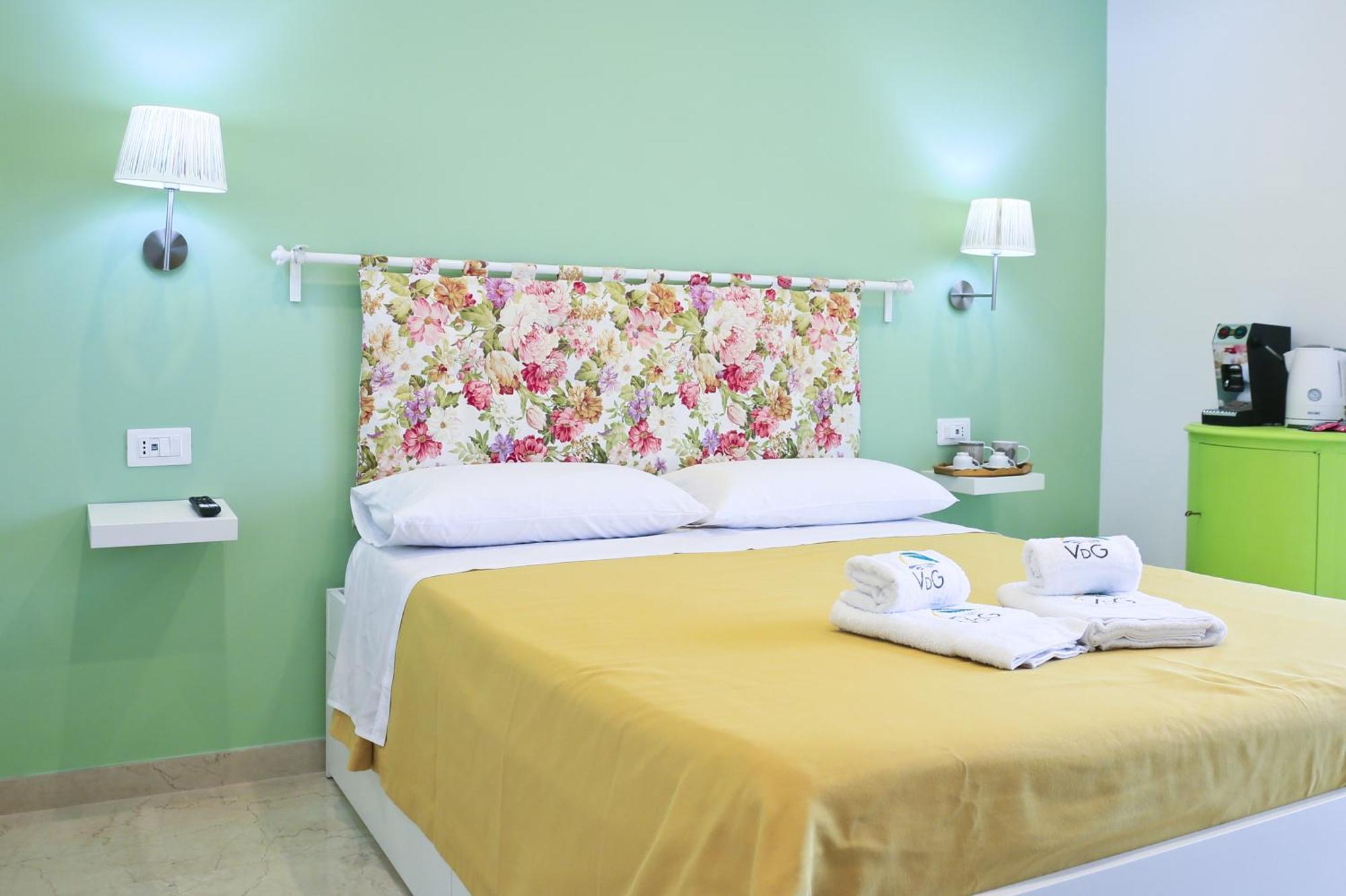 Villa Del Gaudio Rooms & Apartments Кастелламмаре-ді-Стабія Екстер'єр фото